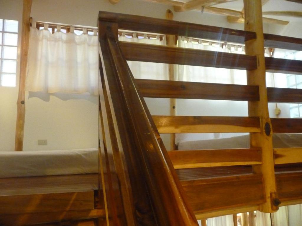 Palo Alto Bed & Breakfast Puerto Princesa Стая снимка