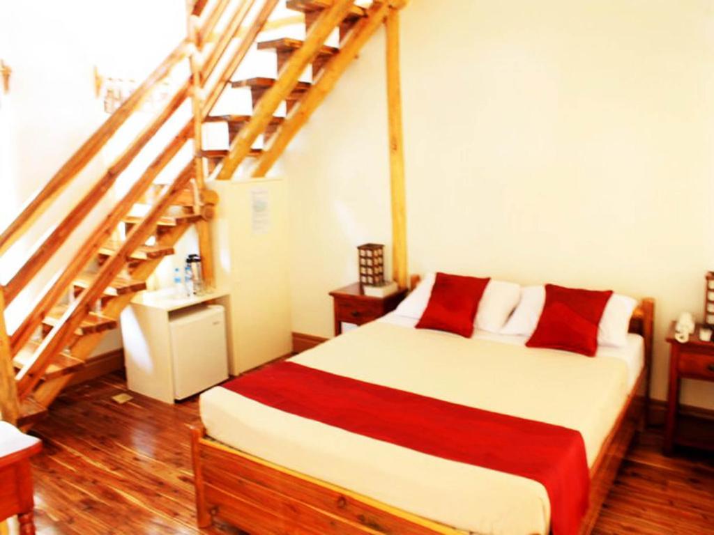 Palo Alto Bed & Breakfast Puerto Princesa Стая снимка